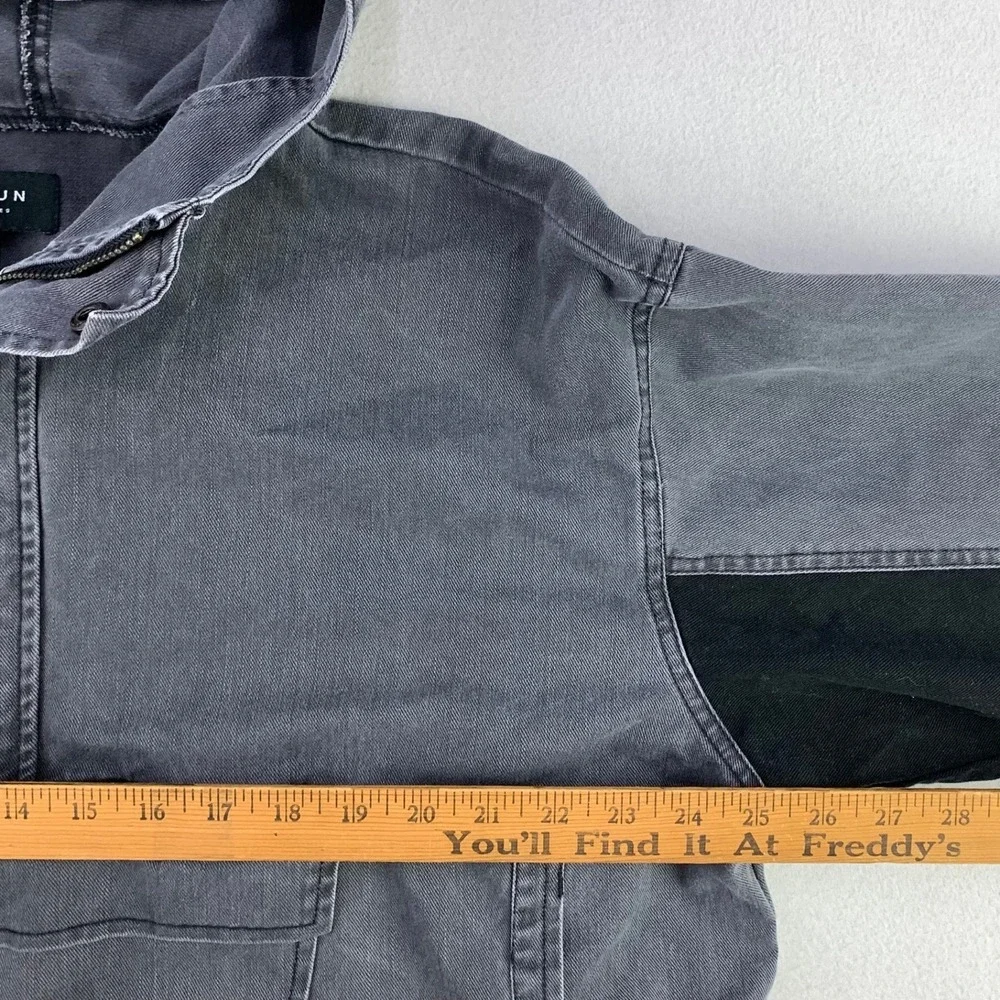 PacSun measurements pit